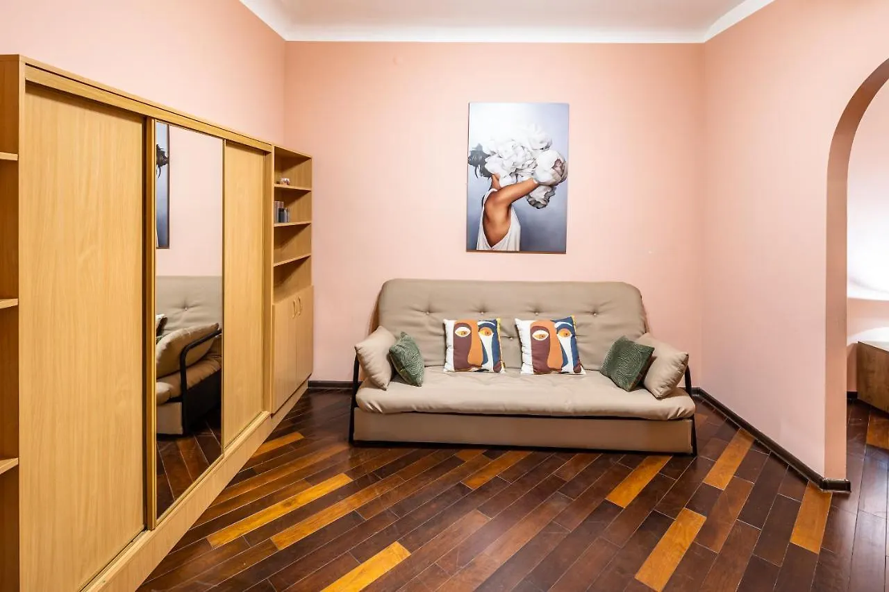 Appartamento The Main Square! 2 Separated Bedrooms, Balcony Leopoli Ucraina