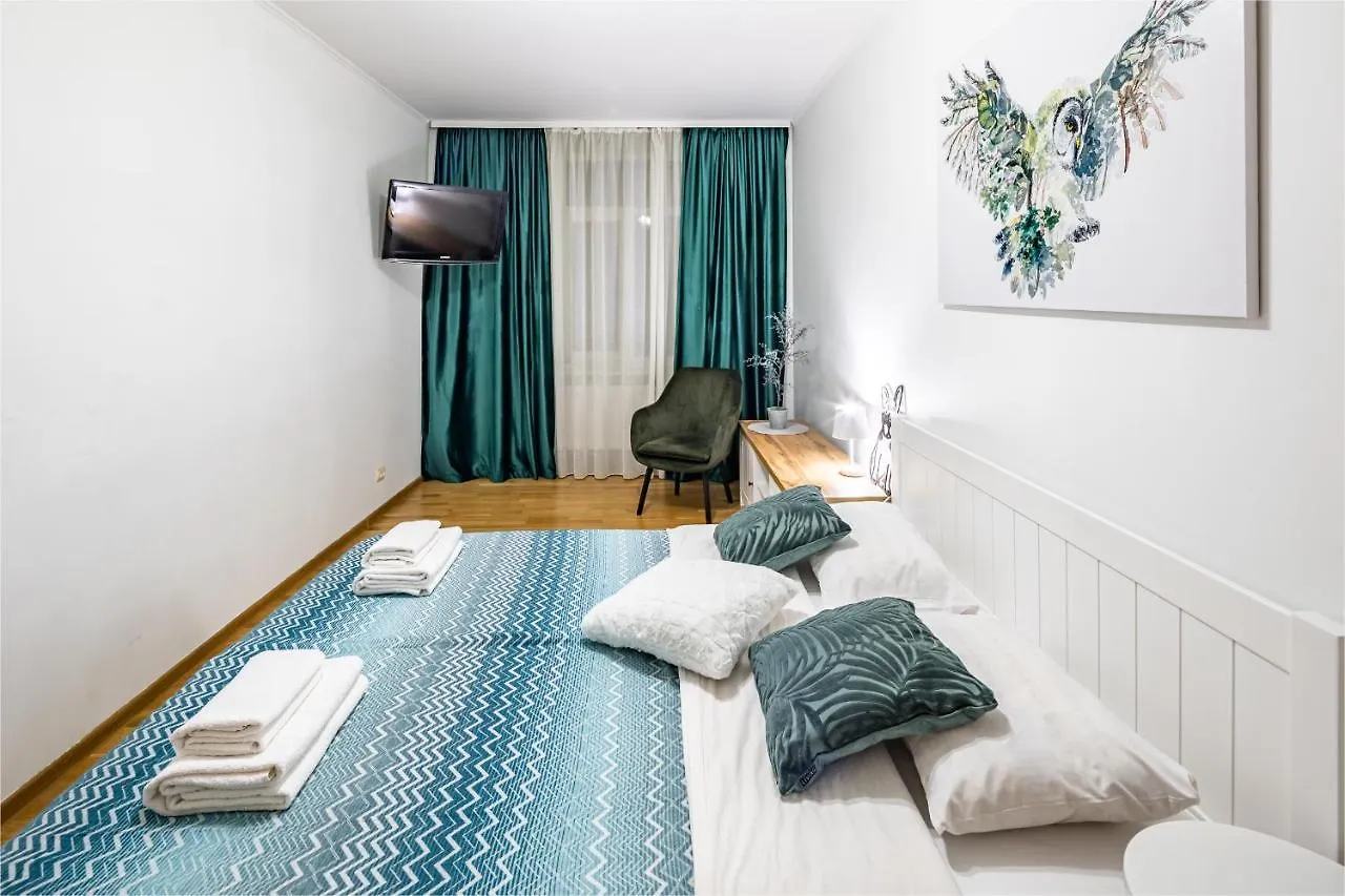 The Main Square! 2 Separated Bedrooms, Balcony Lviv Apartment