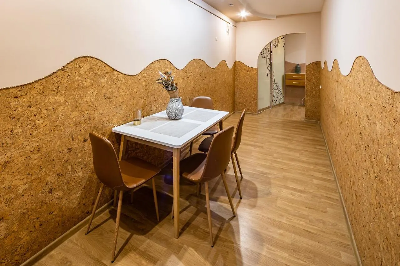 The Main Square! 2 Separated Bedrooms, Balcony Lviv Apartment
