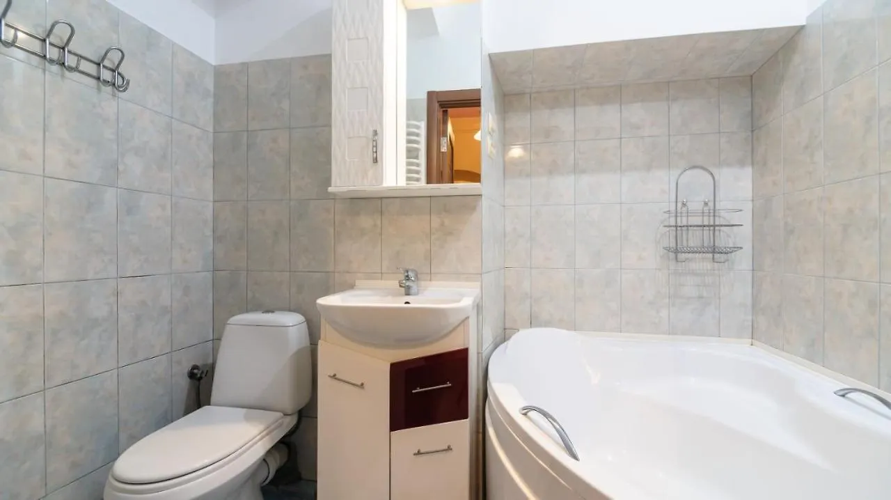 The Main Square! 2 Separated Bedrooms, Balcony Lviv